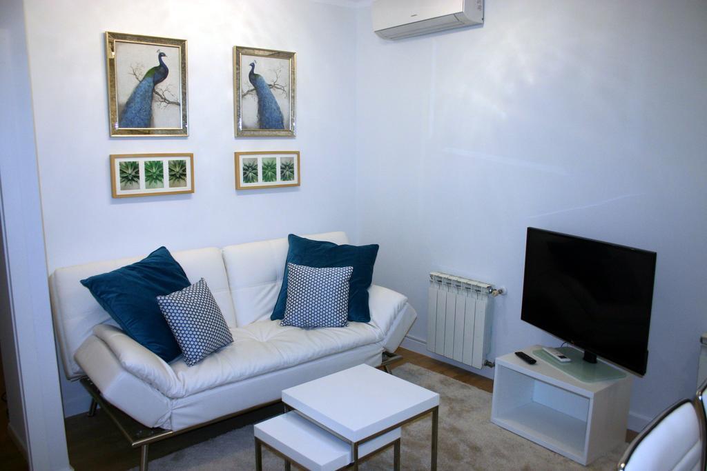 Reina Sofia Acogedor Apartment Мадрид Екстериор снимка